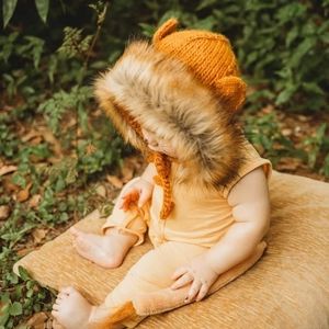 Sold out Blueberry Hill faux fur Bonnet size 2-10yrs